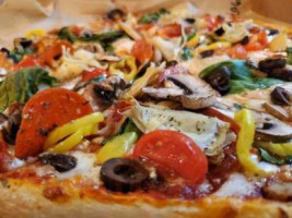 Blaze Pizza food