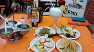 Taqueria El Fogon food