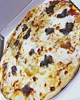 Pizzeria Le 4 Porte food