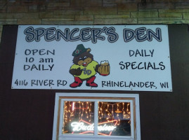 Spencer's Den food