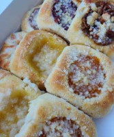 Four Czechs Bakery food