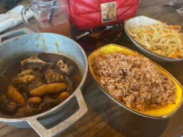 Dukunoo Jamaican Kitchen food
