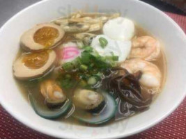 Yahao Asian Cuisine food