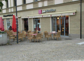 Café In Staib's Brot inside