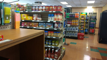 Florissant Liquor food