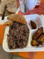 100 Miles To Cuba Cafe food