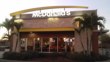 Mcdonald's outside