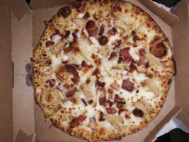 Domino's Pizza food