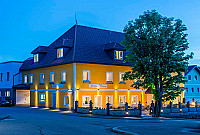 Gasthaus Wundsam outside