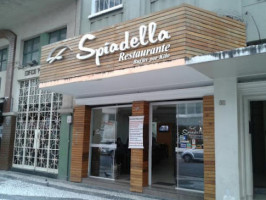 Spiadella outside