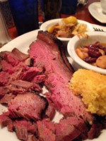 Mountainside Smokehouse Grill food