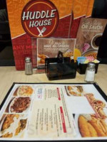 Huddle House food