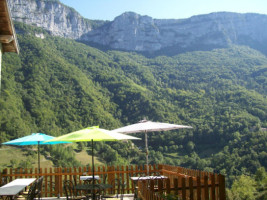 La Terrasse Du Grand Frêne inside