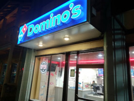 Dominos Pizza inside
