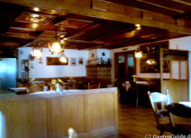 Gasthaus Zur Krone inside
