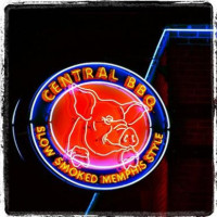 Central BBQ food