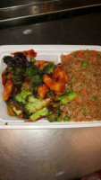 Szechuan Express food