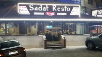 Sadat Resto (falafel, Shawarma, Bbq) outside