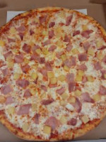 Jumbos Pizza And Subs food