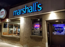 Marshall's Restaurant Bar inside