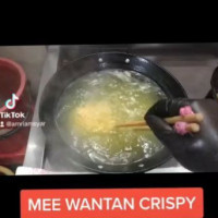 Amsha Kitchen (mee Wantan) inside