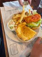 Three Cod Tavern food