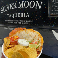 Silver Moon Taqueria food