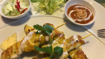 Sarocha Exotic Thai Cuisine food