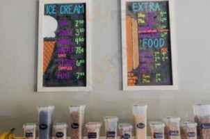 Toppings Ice Cream Parlor food