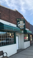 Bigfoot Tavern outside