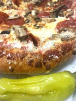 Eudici's Pizza food