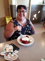 Dutchess' Bannock Dessert food