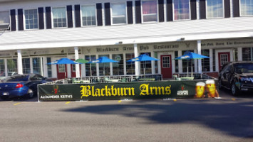 Blackburn Arms Pub inside