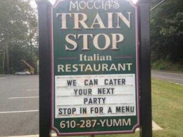 Moccias Train Stop food