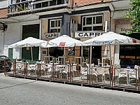 Taperia Capri inside