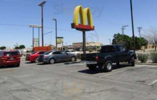 Mcdonald's outside