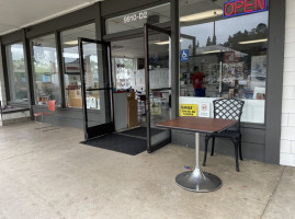 Lucky Donuts And Deli food