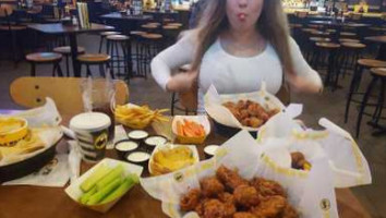 Buffalo Wild Wings inside