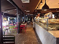 Pasticceria Papa inside