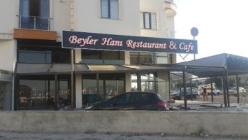 Beyler Hani Cafe outside