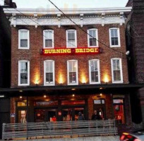 Burning Bridge Tavern outside