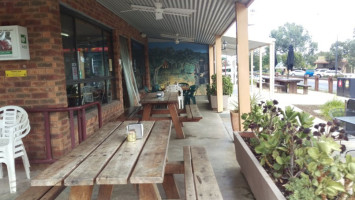 Glenrowan Bakehouse Cafe inside