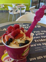 Menchie's Frozen Yogurt food