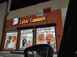 Little Caesars Pizza outside