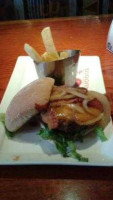 Red Robin Gourmet Burgers And Brews food