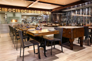 Cibo Wine Yorkville food