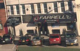 K J Farrells Grill outside