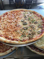 Serpico's Pizzeria food