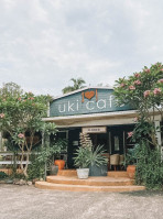 Uki Cafe food