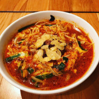 Hide-Chan Ramen food